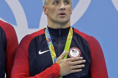 Osvajač 12 olimpijskih medalja suspendovan zbog "Instagrama"!