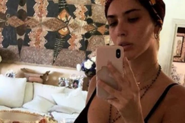 (FOTO) Italijani bruje, Mihina zgodna ćera smuvala fudbalera Napolija!