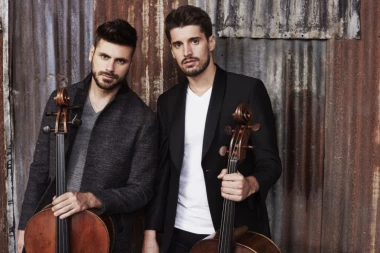 SPEKTAKL NA OTVORENOM: 2CELLOS NA KALEMEGDANU