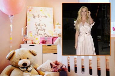 Bekvalčeva snimila ćerkicu i poručila svima šta će uraditi u budućnosti!