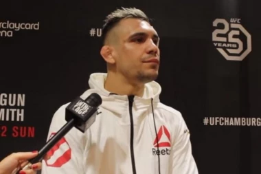 (VIDEO) Borac srpskog porekla napravio rekord: ZADAO PROTIVNIKU 263 UDARCA!