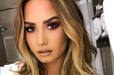 Oglasio se bivši dečko Demi Lovato: GLUMAC SKRHAN ZBOG NJENOG STANJA!