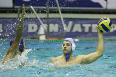 SRBIJA JE PONOSNA: Kapiten "delfina" ponovo pokorio sve!