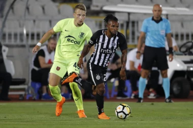 Sumina poruka "grobarima"