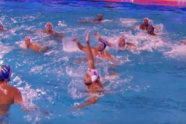 (VIDEO) CELA EVROPA BRUJI O OVOJ KRAĐI: Španci nezasluženo u finalu EP!