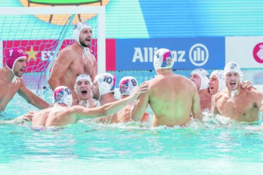 "Delfini" potopili "helene": Srbija sa svetskim prvakom Italijom za peto mesto na EP!