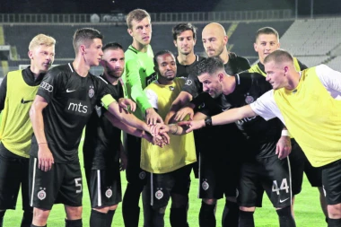 NAPAD POTPUNA NEPOZNANICA: Nije mnogo mešao karte, ali Đukićev sastav IZNENAĐUJE!