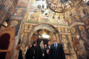 EPISKOP TEODOSIJE: Priština hoće da zastraši narod i "disciplinuje" sever