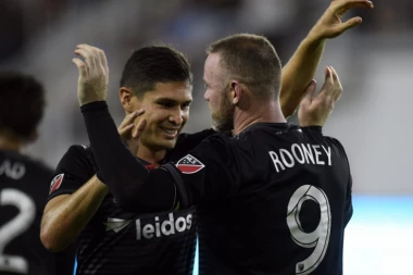 (VIDEO) VEJN RUNI= Klasa, majstor, čarobnjak