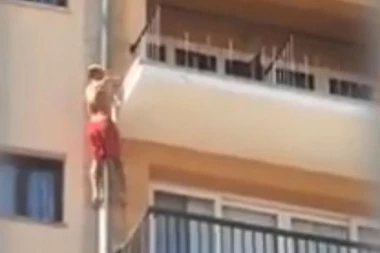 (VIDEO) POMAHNITALI TURISTI NA MAJORCI: Rizikuju život zbog bizarne zabave