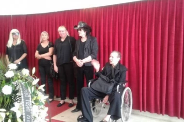 Suzana: MILIĆ HOĆE DA SE UBIJE, ne smem da se odvojim od njega!