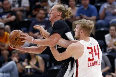 ODMAH ODUŠEVIO "GROBARE": Evo zašto je Lendejl izabrao Partizan pre NBA!