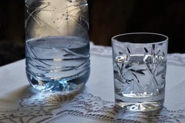 ISPUNJAVA ŽELJE I REŠAVA PROBLEME: Probajte ritual sa čašom vode