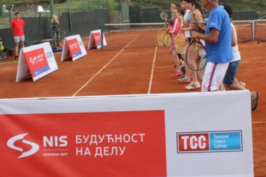 ODRŽANA "NIS OTVORENA ŠKOLA TENISA" NA ZLATIBORU
