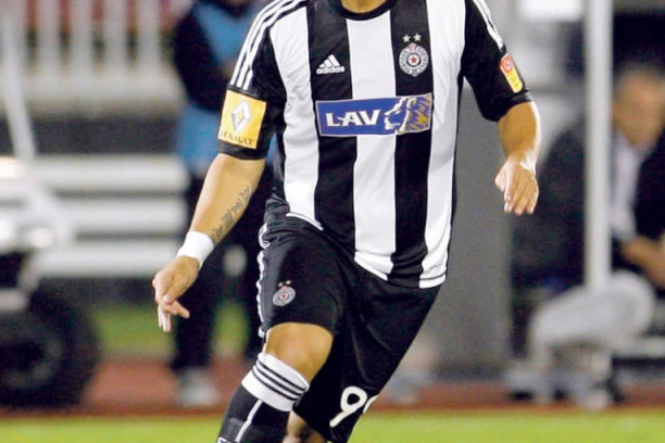 Evo šta Lola kaže o Rajkovićevom potencijalnom odlasku u Zvezdu!