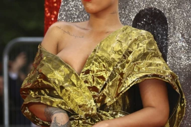 OPLJAČKANA RIJANINA KUĆA!