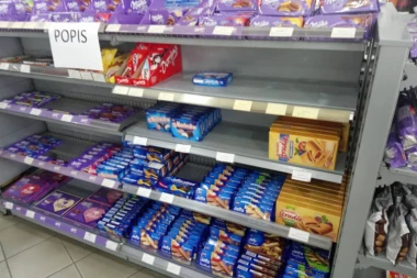 BOGATI PONOVO MUČE OBIČAN NAROD: Uvodi se porez na OVE namirnice, godišnji troškovi će PORASTI za skoro 330 EVRA!