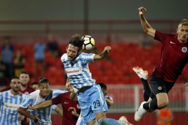 UEFA i FIFA nas tretiraju kao stoku!