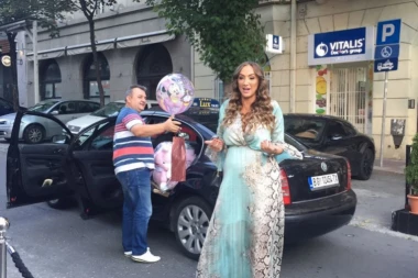 GOGA SEKULIĆ SE TAJNO UDALA!