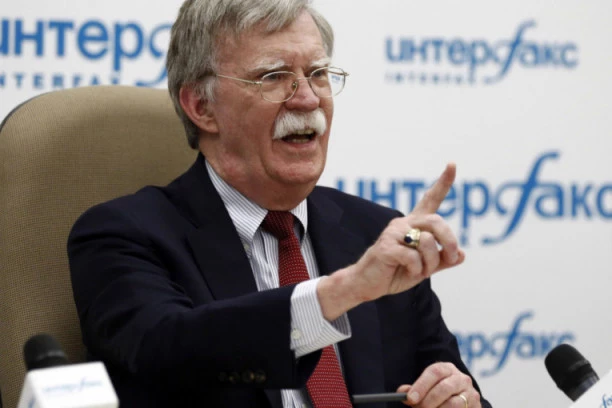 Bivši Trampov savetnik: Moja ideja nije razmena teritorija, ali lideri Kosova i Srbije su to tražili