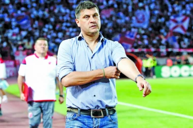 ZVEZDA SPREMILA DŽOKERA ZA TRNAVU: Ovo je mogući sastav crveno-belih za meč sa Spartakom