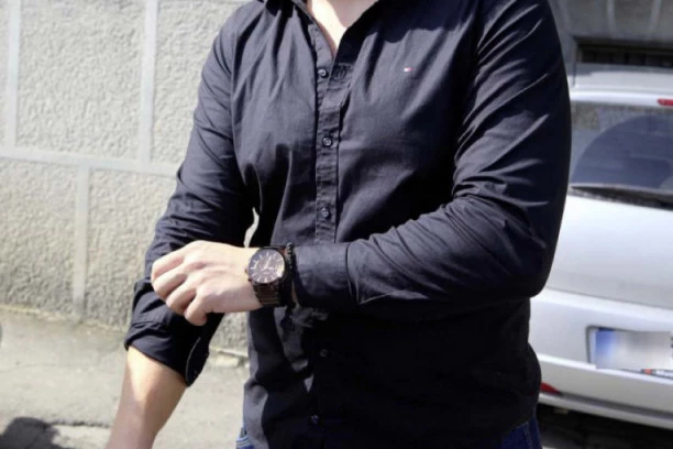 Slobu Radanovića zadesila neviđena tragedija: Nakon smrti oca, pevač izgubio još jednu voljenu osobu!