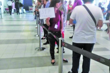 NE PREZAJU NI OD ČEGA DA ZGRNU PARE: Fantom-agencija zavarava trag, švercuje Irance pod NOVIM IMENOM!