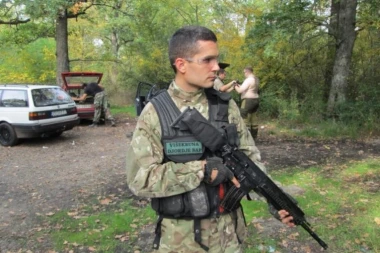 Đilasov čovek poziva na krvoproliće: SPREMAJTE MUNICIJU PRAVIMO NOVI 5. OKTOBAR!