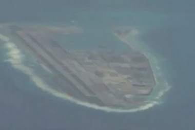 ŠOK: Američki vojni avioni otkrili KINESKU TAJNU BAZU usred spornih voda!