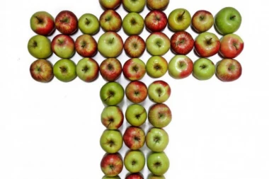 Krst kao simbol spajanja i razdvajanja