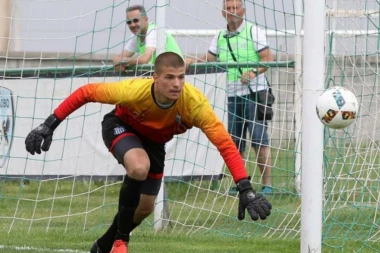 Zvezda dovela još jednog golmana!