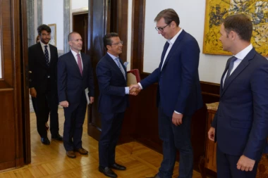 VUČIĆ I ŠEF MISIJE OEBS: Reforme u Srbiji se odvijaju kako treba