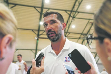 Podsećanje Peđe Stojakovića: Koliko smo bili dominantni - Jokić, Bogdanović i ekipa mogu to!