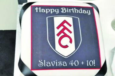 Englezi cene srpskog stručnjaka: Jokanu od Fulama torta za rođendan