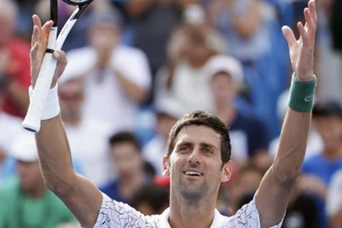 (FOTO) NOLE POSLE OSTVARENJA SNA: Hvala Bogu i anđelima što su me vodili!