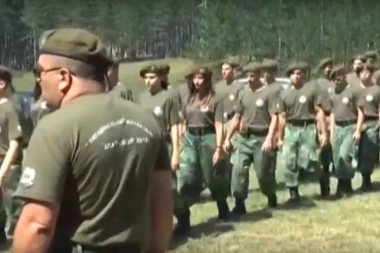 SKANDAL SA ZLATIBORA: PARAVOJNI KAMP RADIĆE U TAJNOSTI!