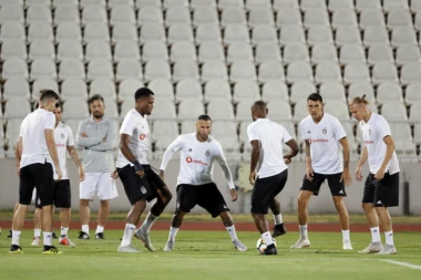 Bura u Turskoj: "Overio" Bešiktaš, Fener i Galatu, pa se vrati među "crne orlove"