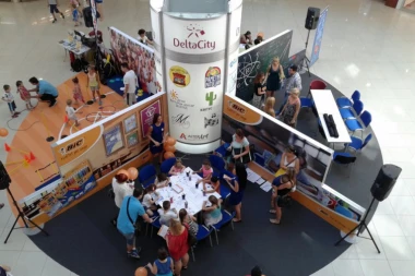 BLIŽI SE POVRATAK U ŠKOLSKE KLUPE: U Delta Sitiju prikupljanje pribora za najugroženije