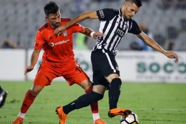 (FOTO) PARTIZAN VODIO, ZVEZDA IZJEDNAČILA! Stigle rode kod "VEČITIH"!