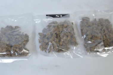 U Pančevu uhvaćena dva dilera: Policija kod njih pronašla marihuanu i amfetamin!
