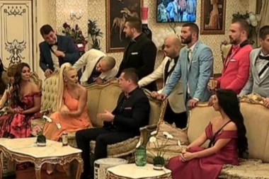 LEKARI REAGOVALI U "PAROVIMA": Takmičaru pozlilo!