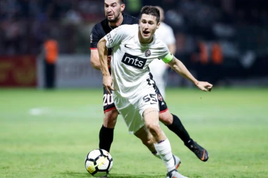 ZNA IM "CAKU": Evo kako je Mirković motivisao Partizan na poluvremenu, pa usledila PALJBA!