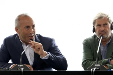 HARADINAJ: Kosovo ima granicu! HAN: Bez komentara