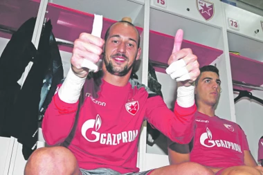 (VIDEO) KADA BORJAN "SKINE" SAVIĆA: Urnebesna imitacija Zvezdinog golmana!