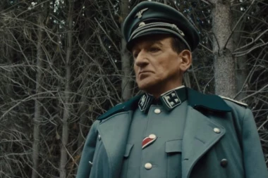 Kingsli o ulozi Ajhmana IGRAO SAM GA ZA VAS, JA SAM ŽELEO DA GA PRIKUCAM ZA VRATA AUŠVICA