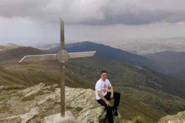 KRSTIĆ ISPROZIVAO JEREMIĆA: Sedi Mara na kamen studencu...