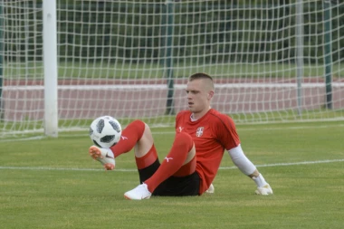 REPREZENTATIVAC U PRIMERI: Jovanović pojačao Uesku!