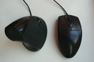 Vertikalni miš može DA VAM SAČUVA ZGLOBOVE