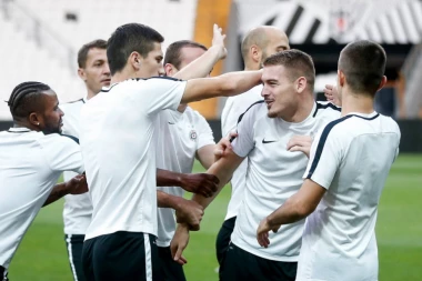 (FOTO) Partizan u dobroj atmosferi trenirao u Istanbulu