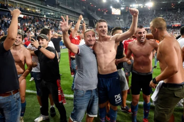 (VIDEO) Slavlje Zvezde iza kulisa: PESMA O KOSOVU GRMELA HOTELOM